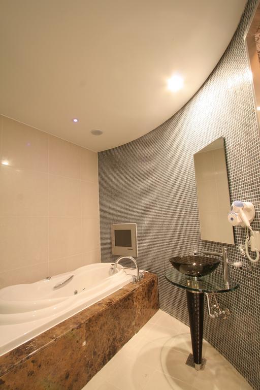 Wiz Hotel Phadzsu Kültér fotó