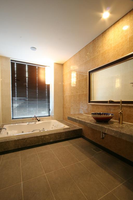 Wiz Hotel Phadzsu Kültér fotó