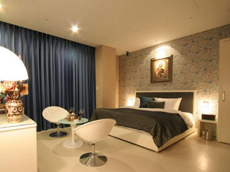 Wiz Hotel Phadzsu Kültér fotó
