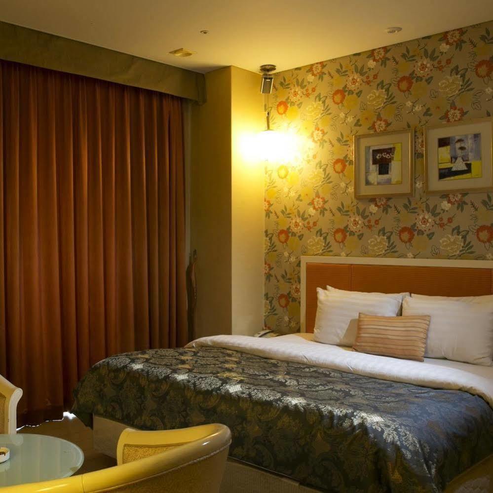 Wiz Hotel Phadzsu Kültér fotó