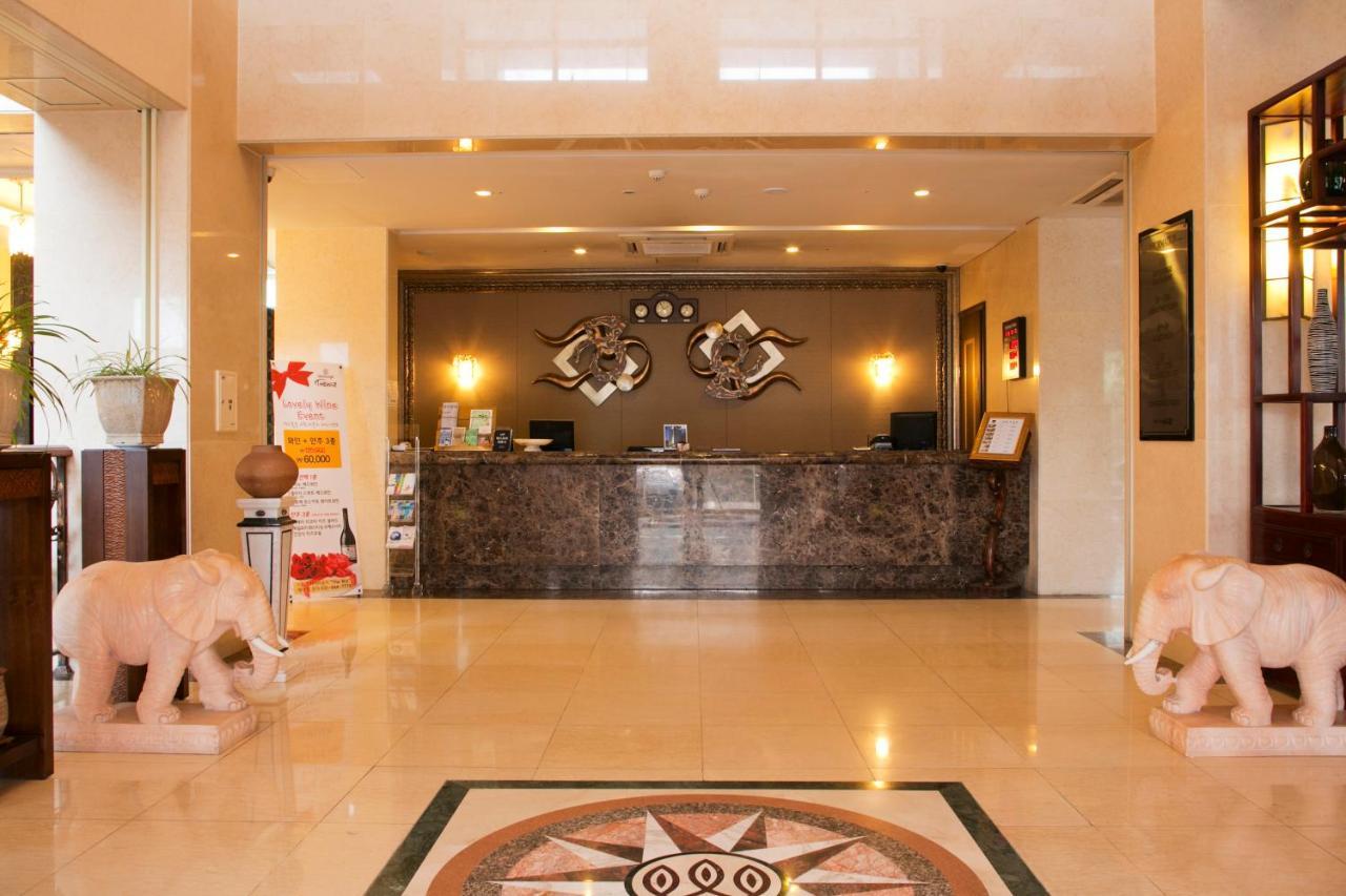 Wiz Hotel Phadzsu Kültér fotó