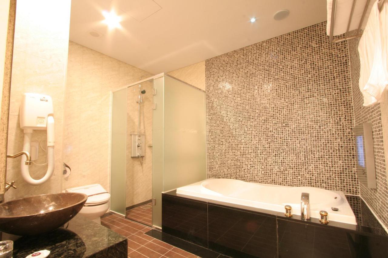 Wiz Hotel Phadzsu Kültér fotó