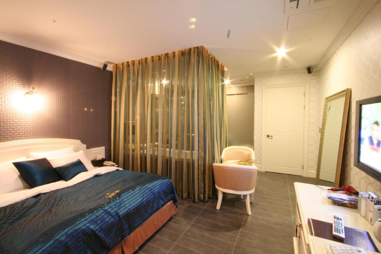 Wiz Hotel Phadzsu Kültér fotó