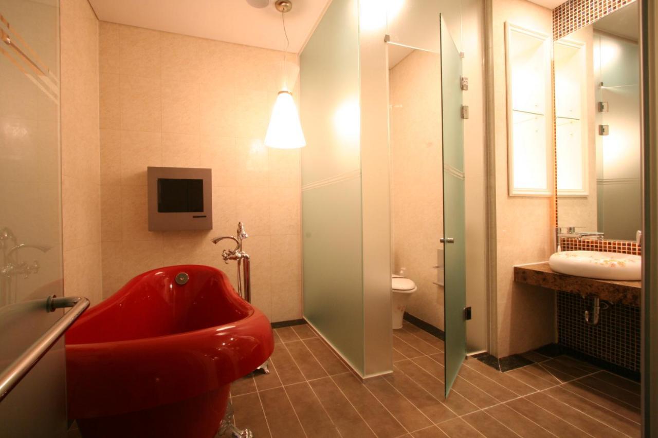 Wiz Hotel Phadzsu Kültér fotó